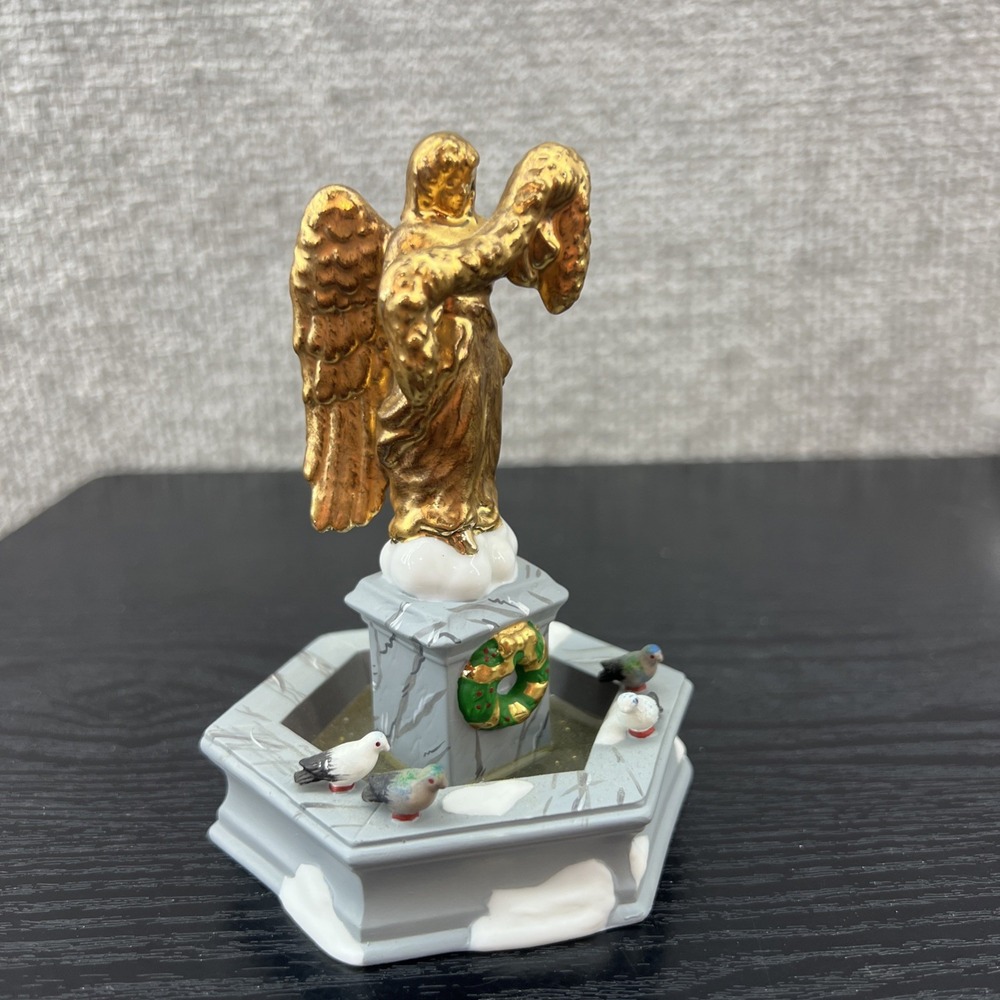 Dept 56 SPIRIT OF THE SEASON FOUNTAIN 58898 Village Accessory With‎ Box